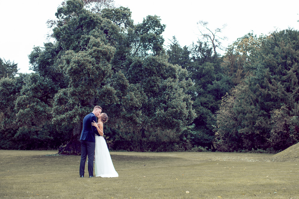 A Syrecot wedding in Wiltshire Bride & Groom Photography